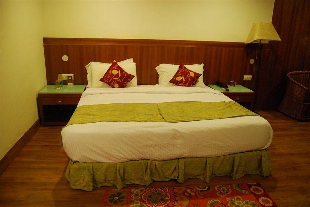 Hotel Heevan Resort Srinagar  Ngoại thất bức ảnh